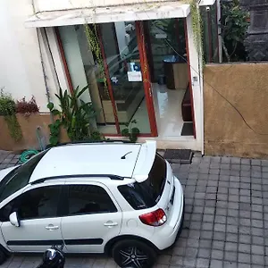 ** Gasthof D'pande Kuta Indonesien